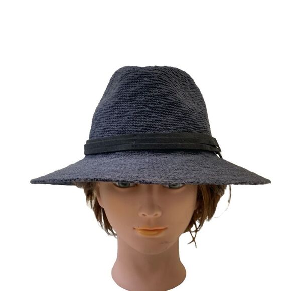 Collectioneighteen black Hat - Picture 2 of 8